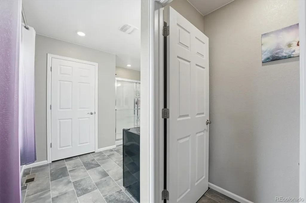 6047 N Halifax Court Aurora CO 80019