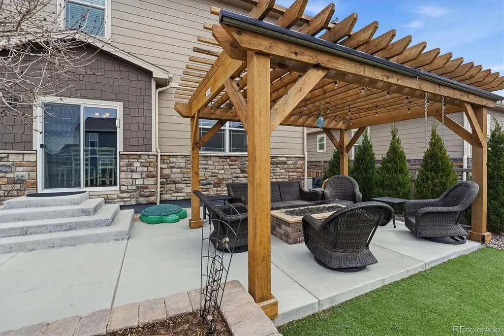 6047 N Halifax Court Aurora CO 80019