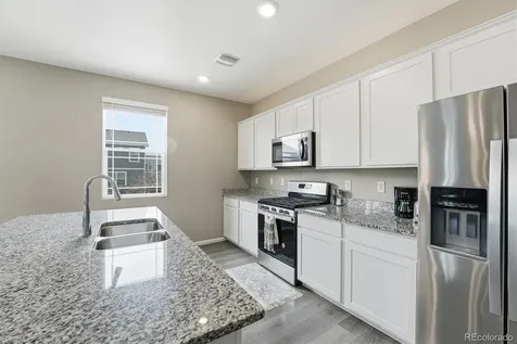 6047 N Halifax Court Aurora CO 80019