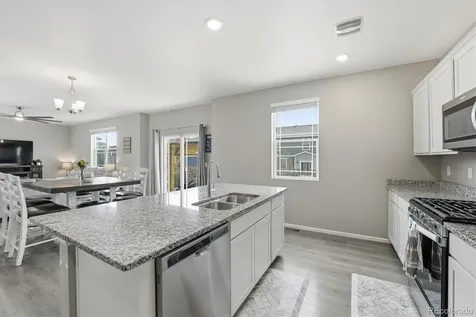 6047 N Halifax Court Aurora CO 80019