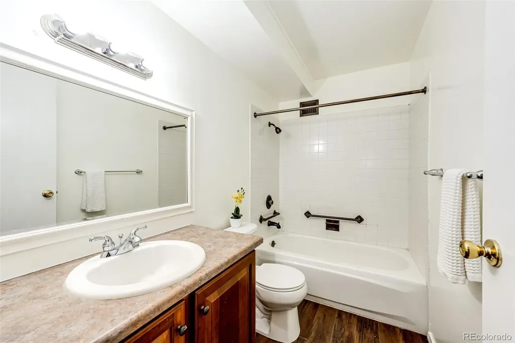 3082 S Wheeling Way Aurora CO 80014