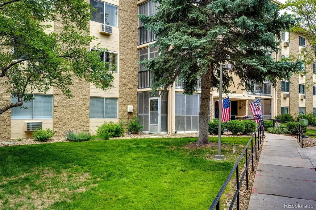 3082 S Wheeling Way Aurora CO 80014