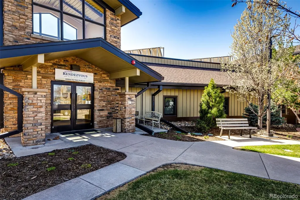 3082 S Wheeling Way Aurora CO 80014
