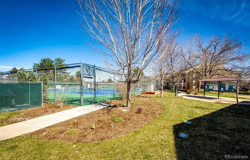 3082 S Wheeling Way Aurora CO 80014