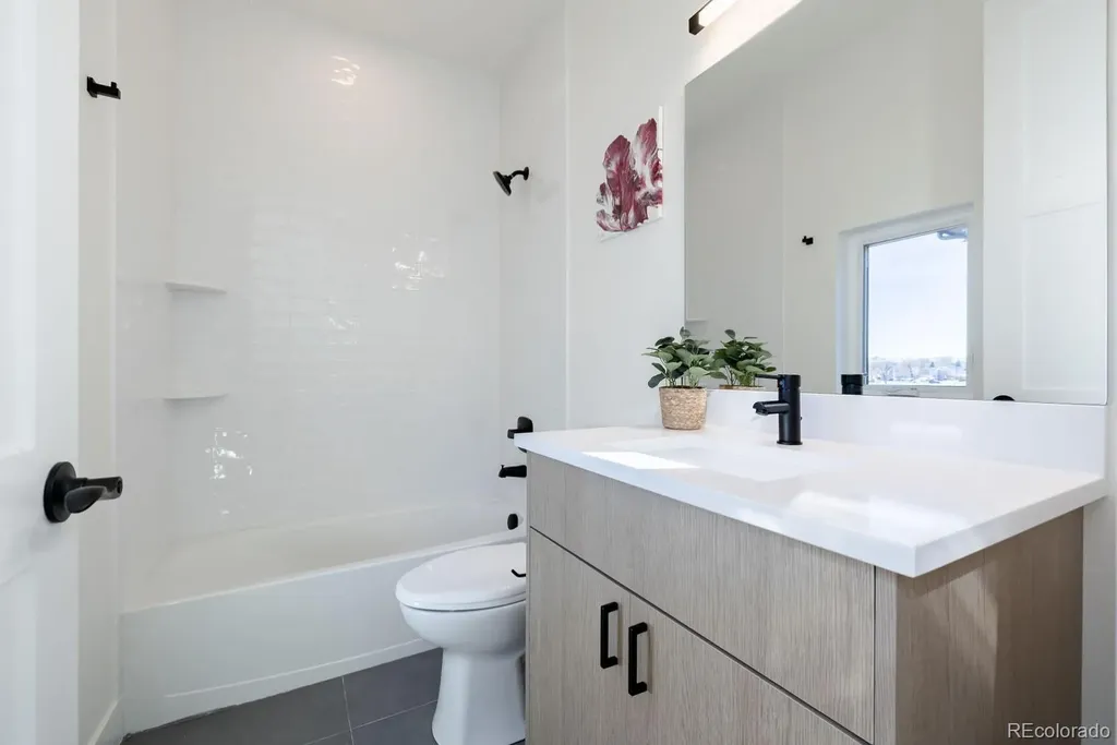 5235 N Eliot Street Denver CO 80221