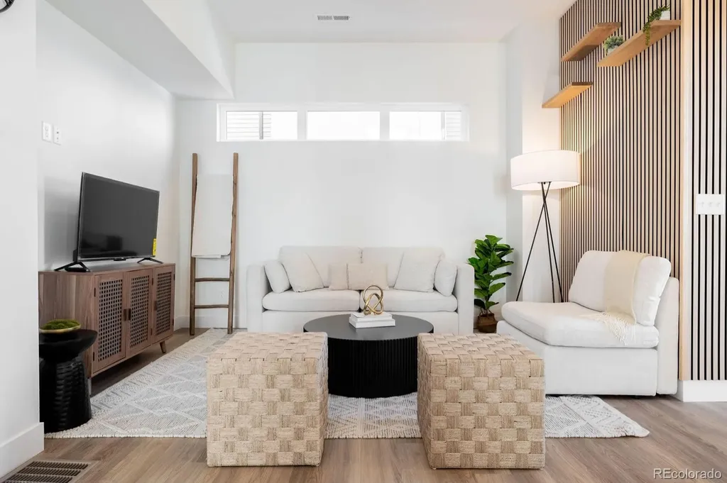 5235 N Eliot Street Denver CO 80221