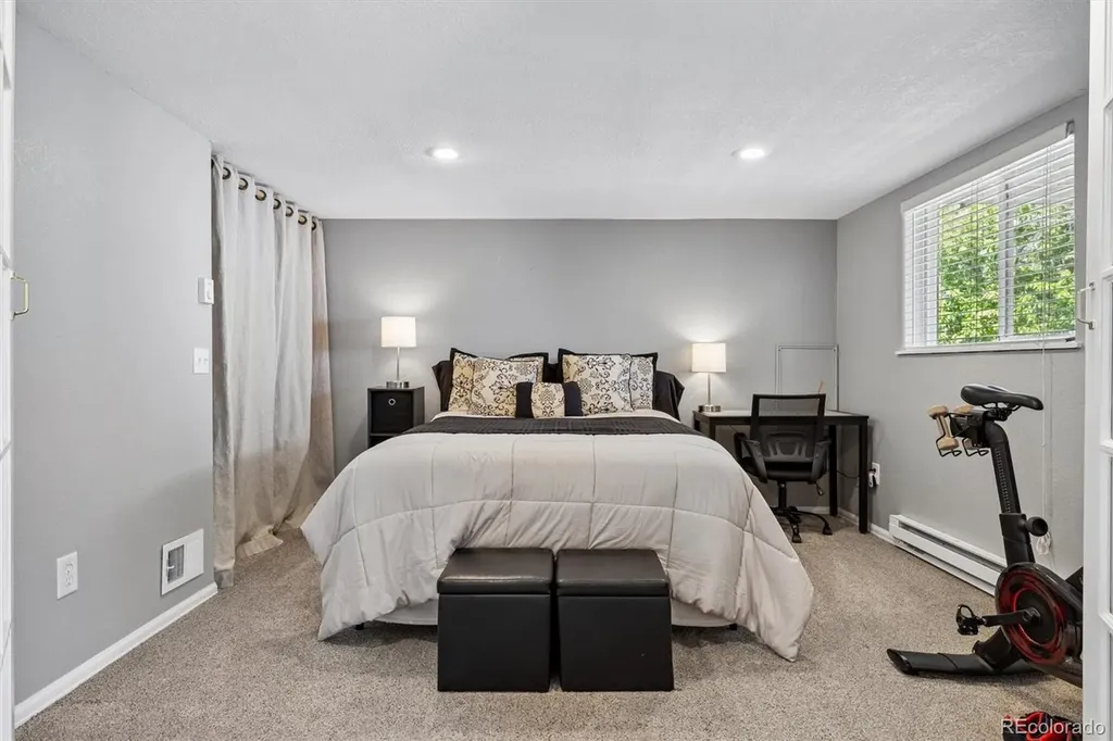 2036 Ashwood Place Highlands Ranch CO 80129