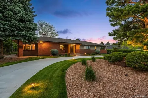 1670 Hill Circle Colorado Springs CO 80904