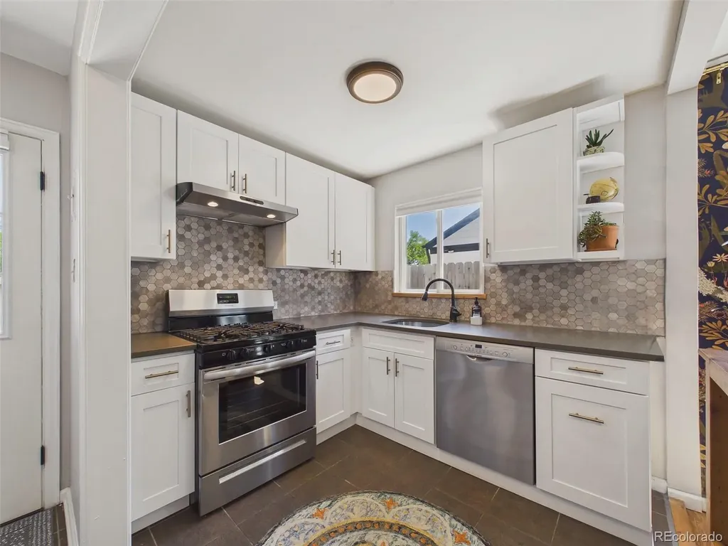 3250 Dexter Street Denver CO 80207