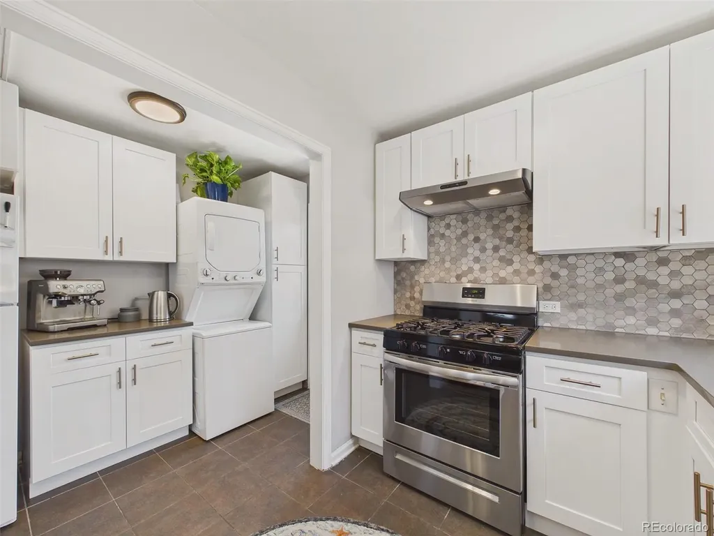 3250 Dexter Street Denver CO 80207