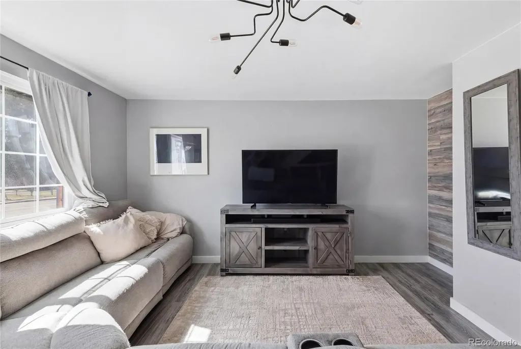 14087 E Jewell Avenue Aurora CO 80012