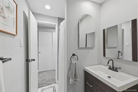 14087 E Jewell Avenue Aurora CO 80012
