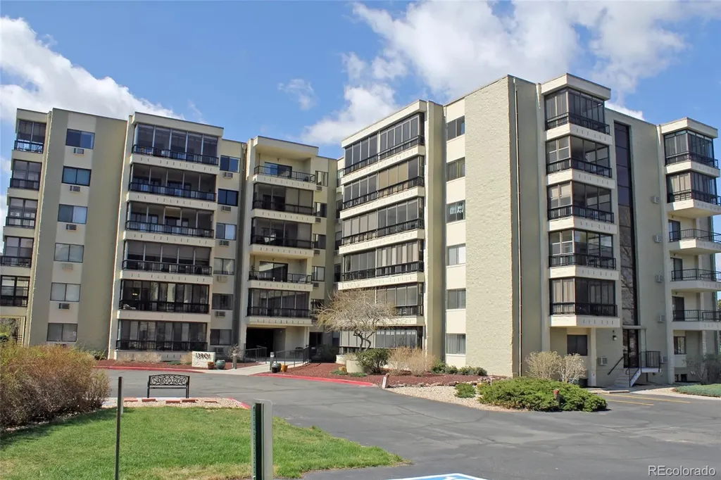 13901 E Marina Drive Aurora CO 80014