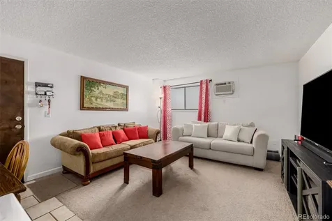 381 S Ames Street Lakewood CO 80226