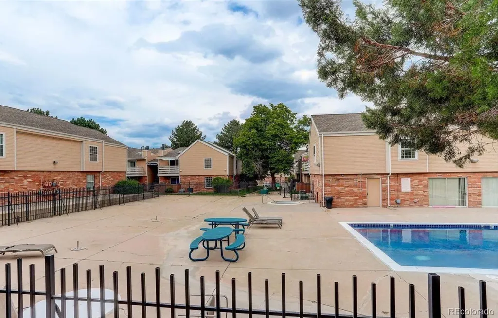 3344 S Ammons Street Lakewood CO 80227