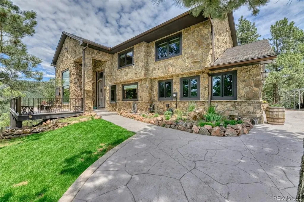2112 Sawmill Gulch Road Golden CO 80401