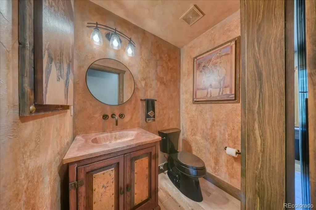 2112 Sawmill Gulch Road Golden CO 80401