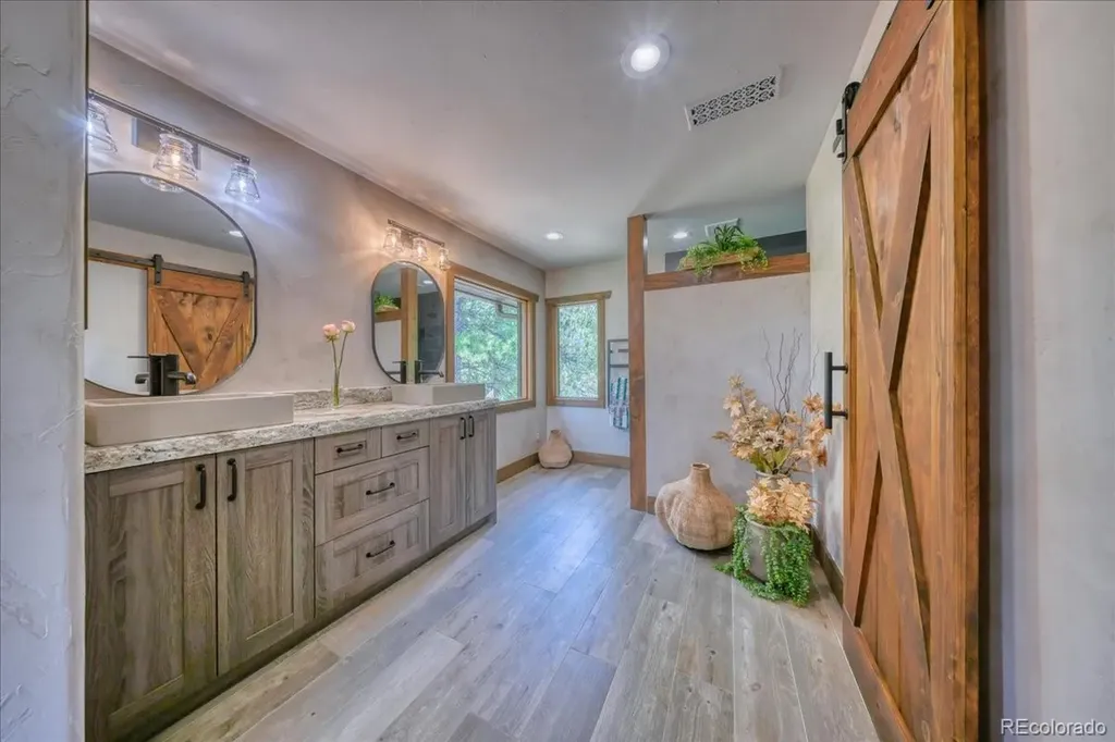 2112 Sawmill Gulch Road Golden CO 80401