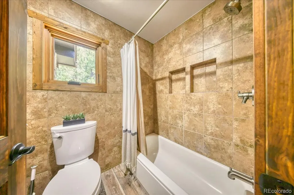 2112 Sawmill Gulch Road Golden CO 80401