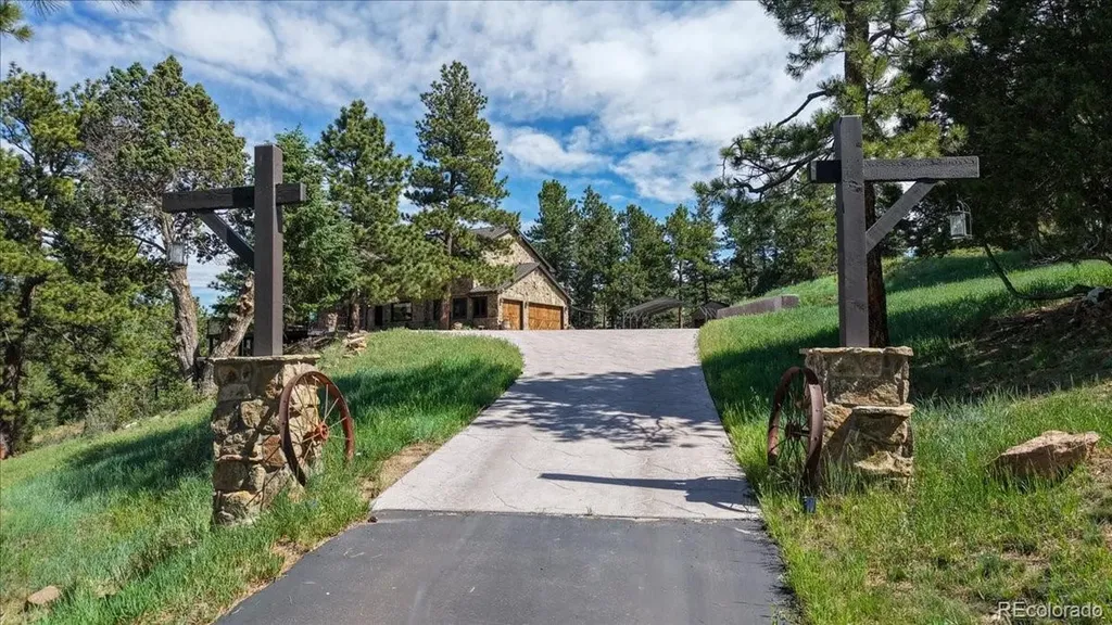 2112 Sawmill Gulch Road Golden CO 80401