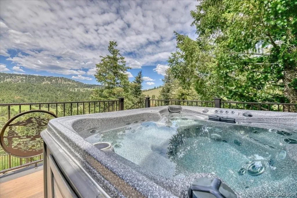 2112 Sawmill Gulch Road Golden CO 80401