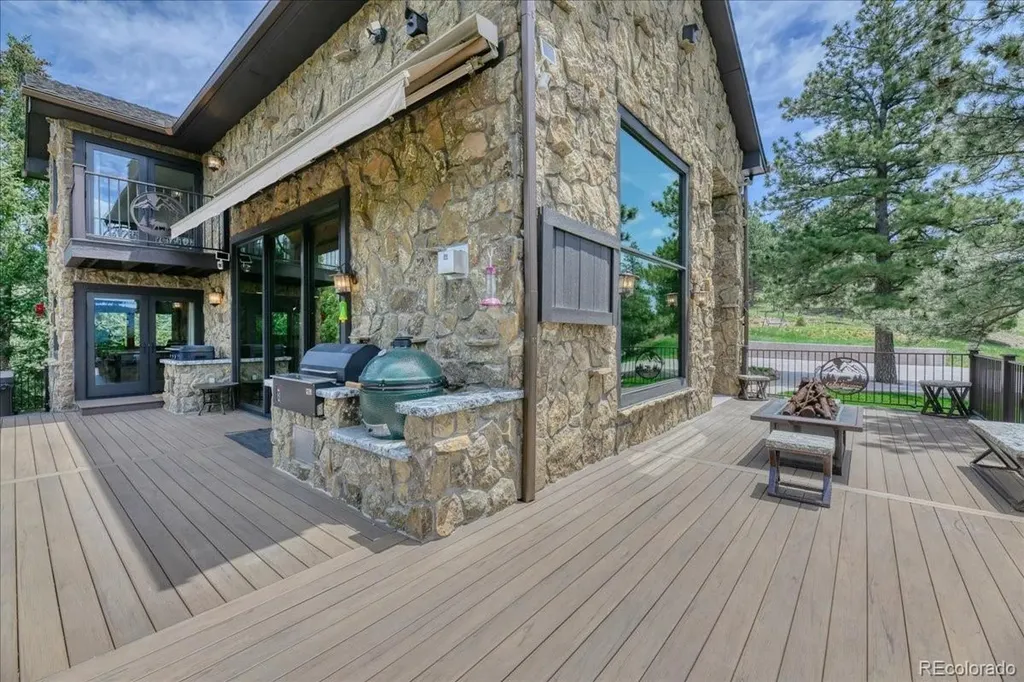 2112 Sawmill Gulch Road Golden CO 80401