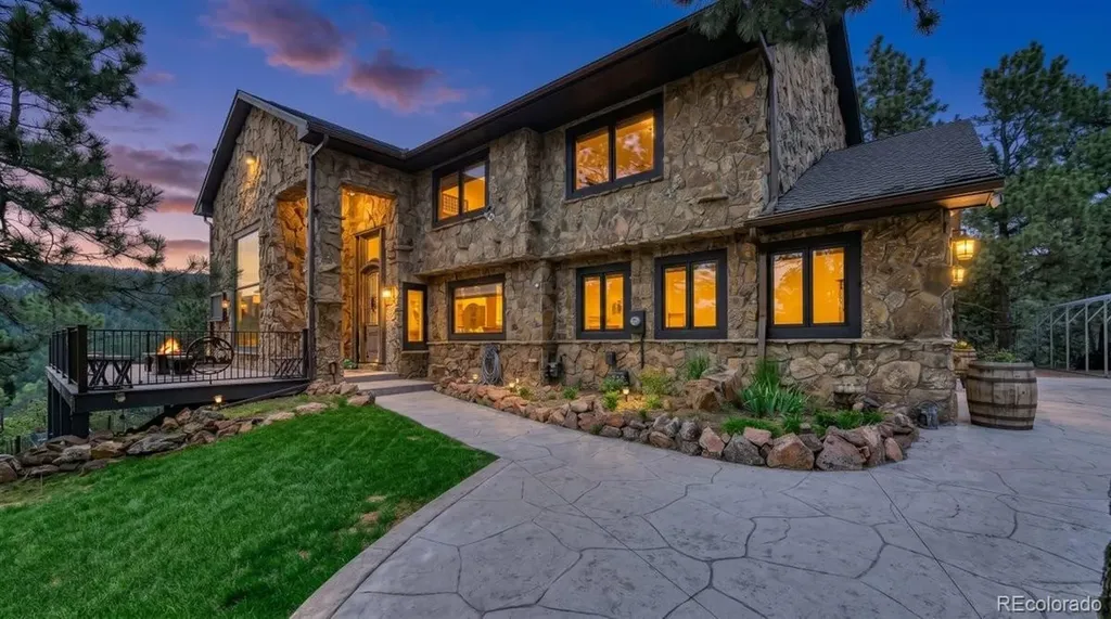 2112 Sawmill Gulch Road Golden CO 80401