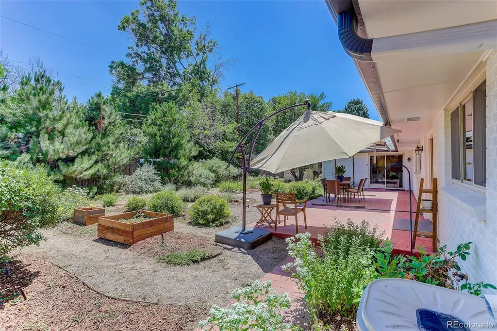 3014 S Cook Street Denver CO 80210