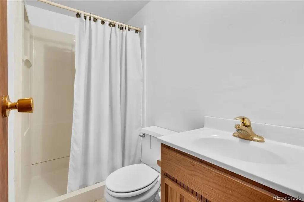 570 Vista Drive Castle Rock CO 80104
