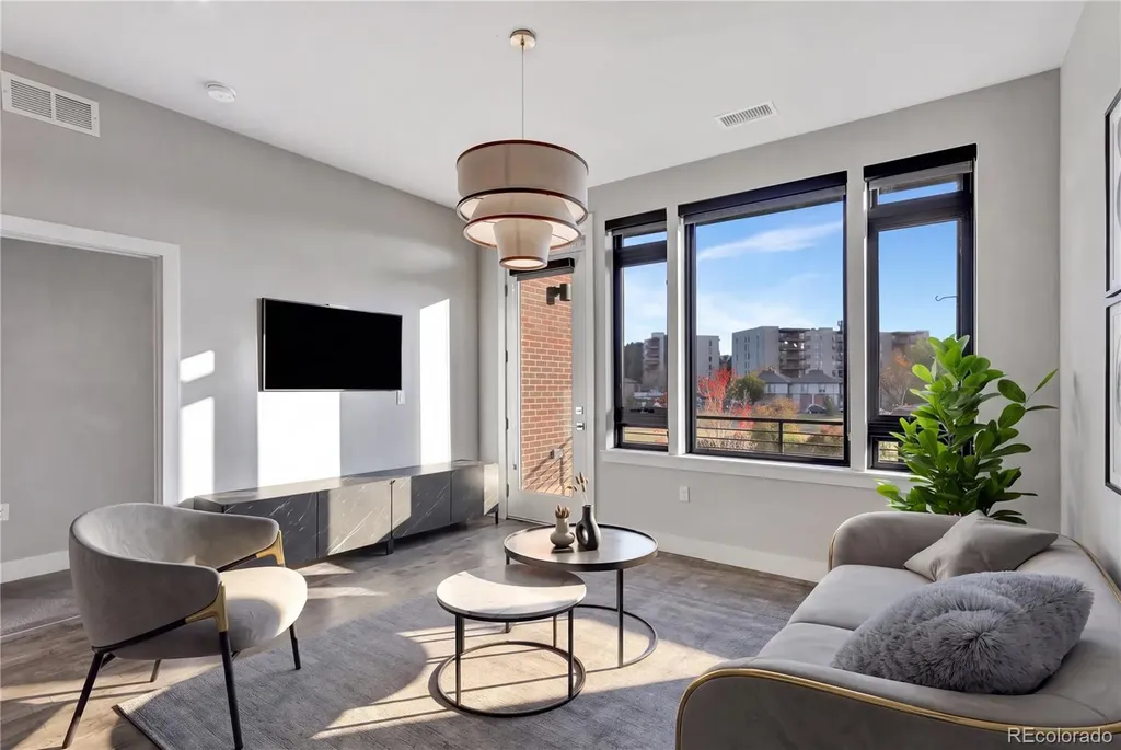 6618 E Lowry Boulevard Denver CO 80230