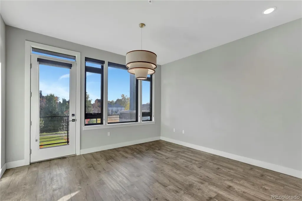 6618 E Lowry Boulevard Denver CO 80230