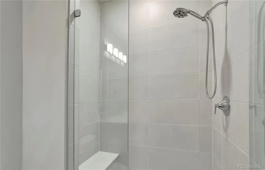 6618 E Lowry Boulevard Denver CO 80230