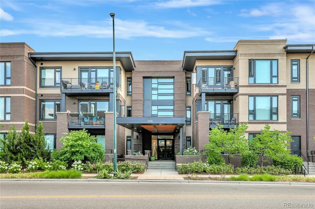 6618 E Lowry Boulevard Denver CO 80230