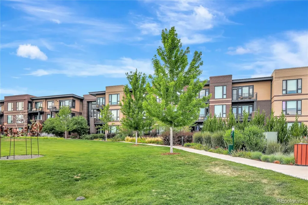 6618 E Lowry Boulevard Denver CO 80230