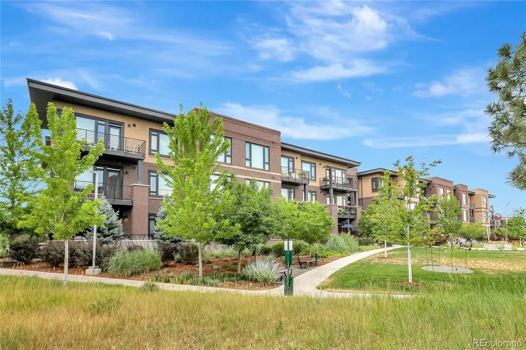 6618 E Lowry Boulevard Denver CO 80230