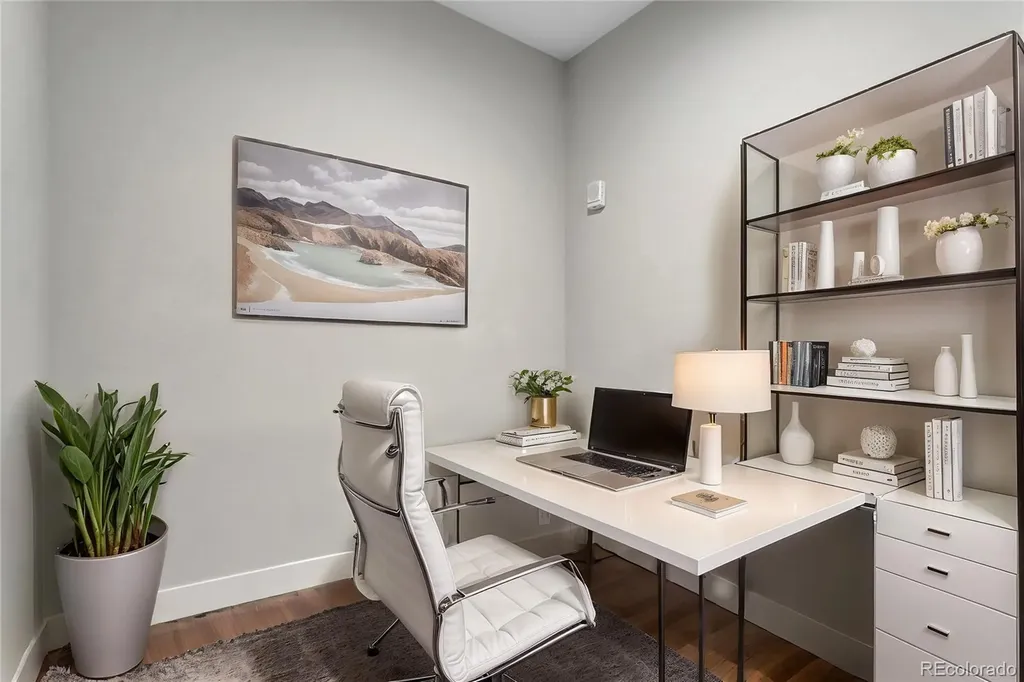 6618 E Lowry Boulevard Denver CO 80230