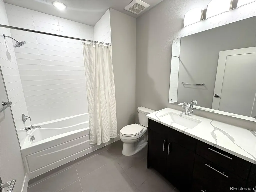 6618 E Lowry Boulevard Denver CO 80230