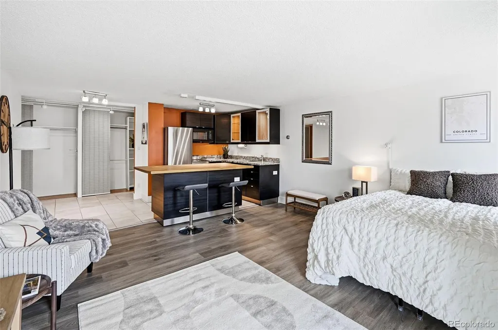 799 Dahlia Street Denver CO 80220