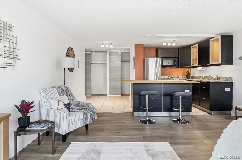 799 Dahlia Street Denver CO 80220