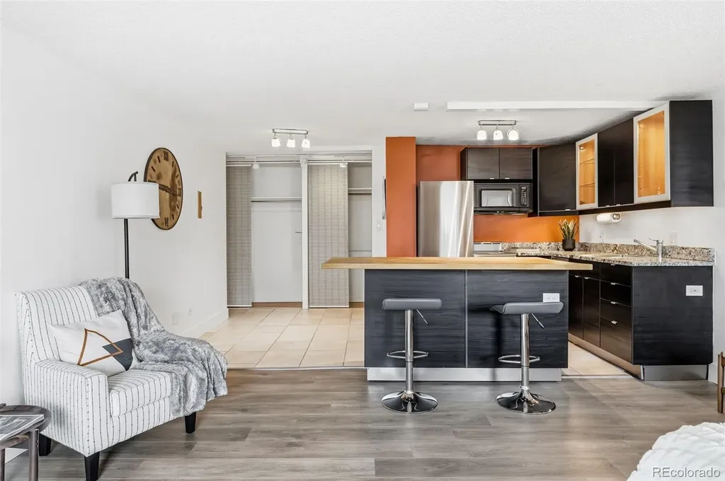 799 Dahlia Street Denver CO 80220