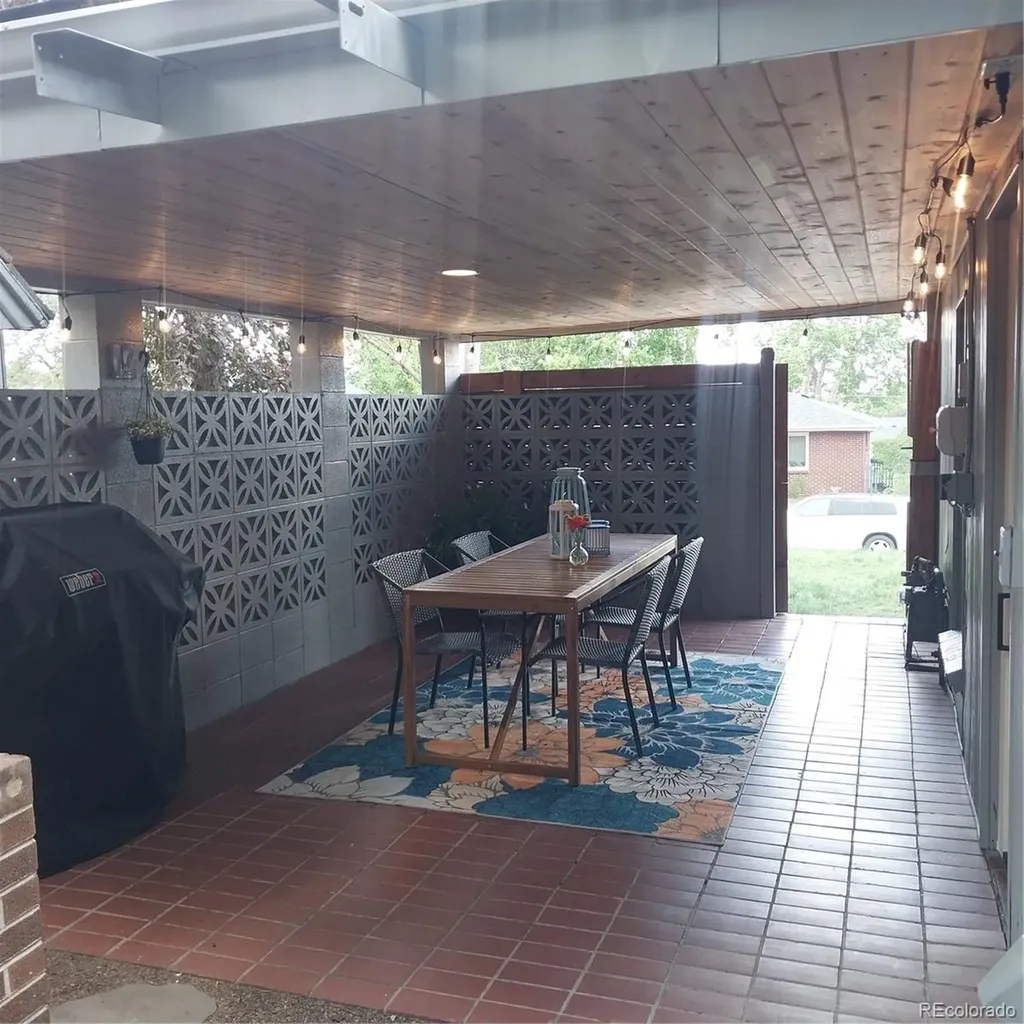 4541 Eliot Street Denver CO 80211