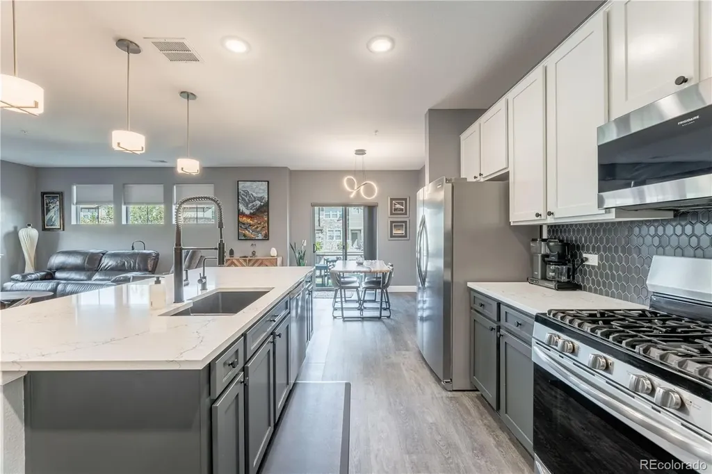 24907 E Calhoun Place Aurora CO 80016