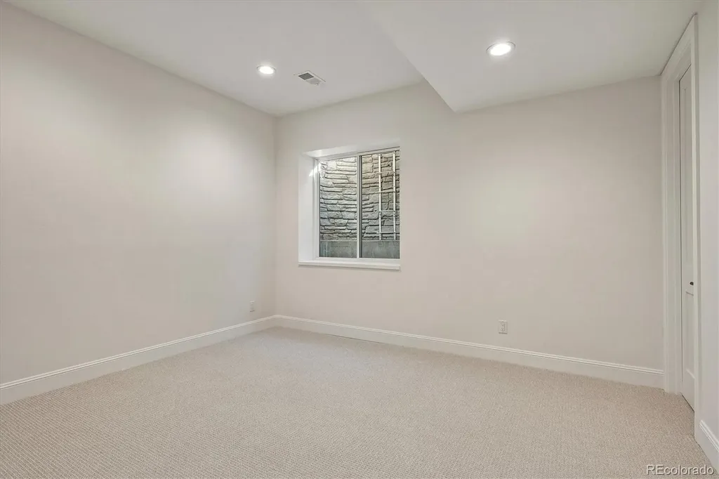 1699 Bellaire Street Denver CO 80220