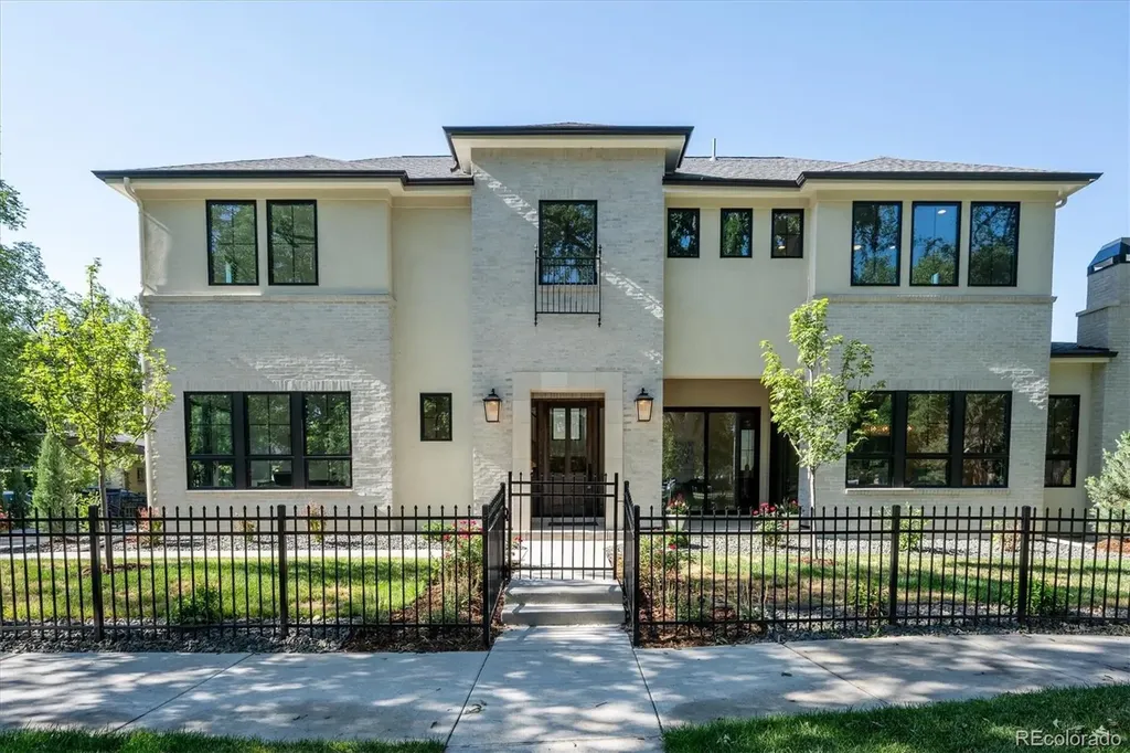 1699 Bellaire Street Denver CO 80220