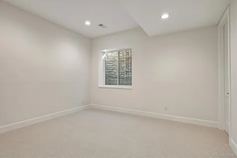 1699 Bellaire Street Denver CO 80220