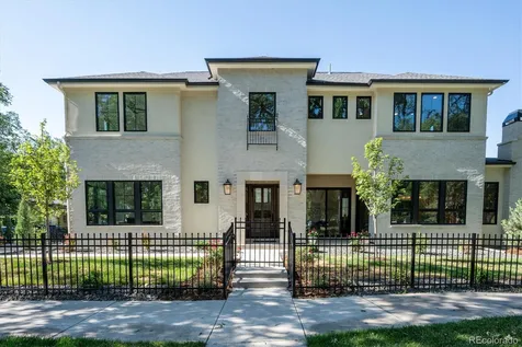 1699 Bellaire Street Denver CO 80220