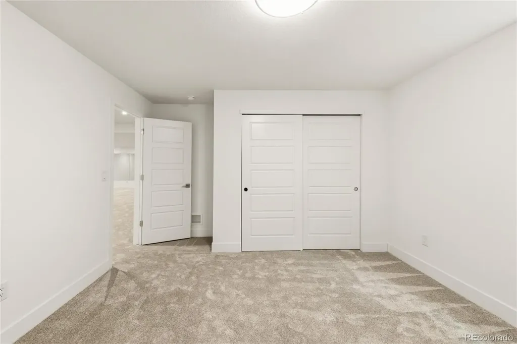 6121 Chester Street Denver CO 80238