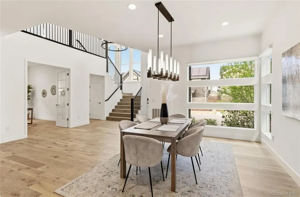6121 Chester Street Denver CO 80238
