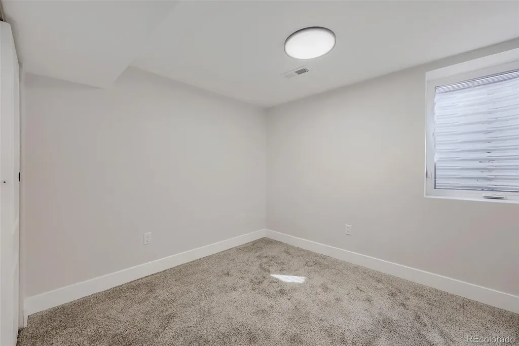 136 Agate Way Broomfield CO 80020