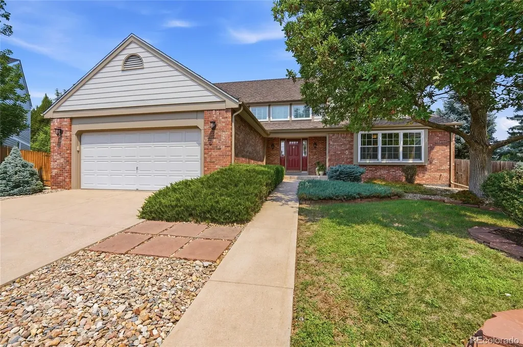 5923 E Irwin Place Englewood CO 80112